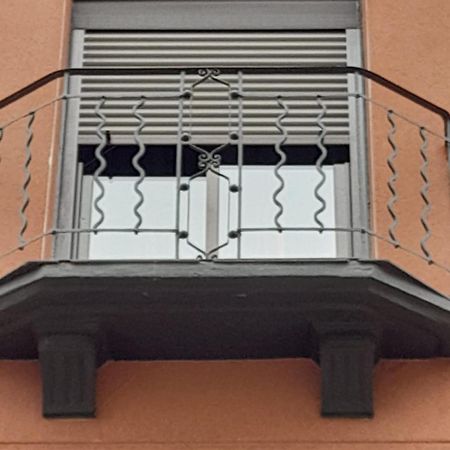 Habitaciones Familiares Con Bano Privado Lf - Sin Ascensor Zaragoza Exterior photo